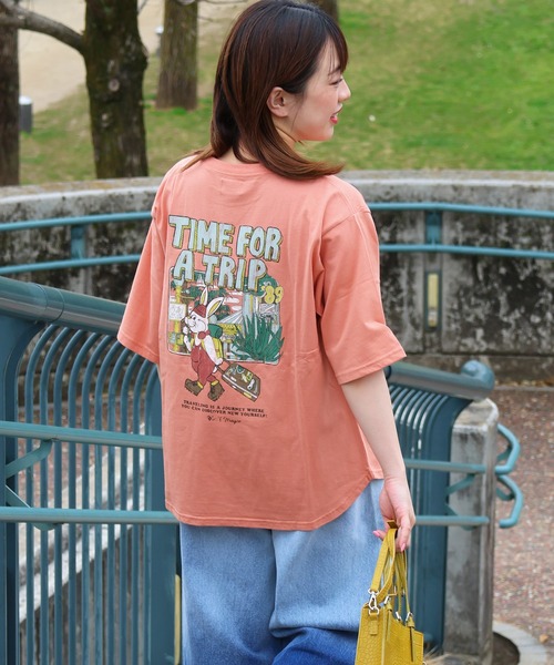 KRIFF MAYER Lady's Collection（クリフメイヤーレディースコレクション）の「【綿100%】クリフラビットプリントT（Tシャツ/カットソー・レディース・ブルー/グレー/オフホワイト/コーラル/イエロー/チャコール/カラフル・LARGE/MEDIUM）」の6枚目の写真