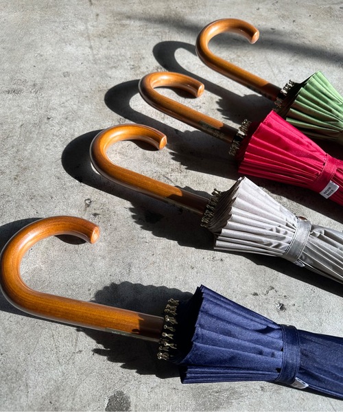 COMMON WARE（コモンウェアー）の「NT:24本骨無地  雨傘 58cm（長傘・レディース・ネイビー/ローズ/グレイッシュベージュ/カーキ・FREE）」の21枚目の写真