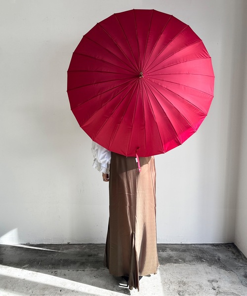 COMMON WARE（コモンウェアー）の「NT:24本骨無地  雨傘 58cm（長傘・レディース・ネイビー/ローズ/グレイッシュベージュ/カーキ・FREE）」の9枚目の写真