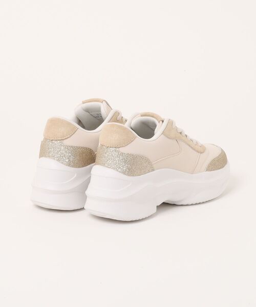 BETTY CLUB（ベティクラブ）の「【JEWEL CASKET】ボリュームソール ラメ レースアップスニーカー（スニーカー・レディース・ブラック/ホワイト/ベージュ・22.5cm/23.0cm/23.5cm/24.0cm/24.5cm）」の4枚目の写真