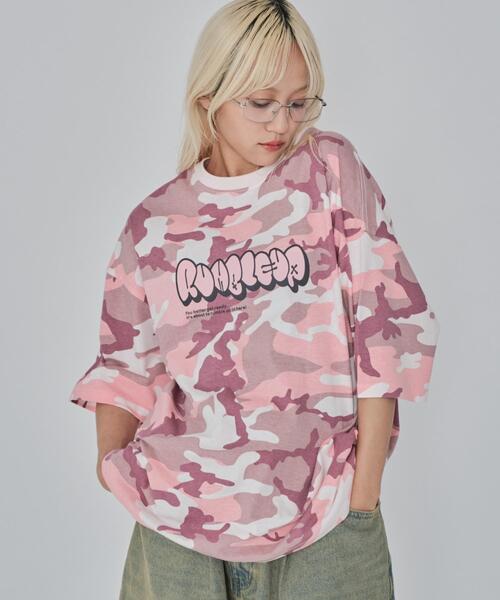 WEGO(ウィゴー)の「WEGO/カモフラグラフィックT(Tシャツ/カットソー・メンズ・グリーン/ピンク・MEDIUM/LARGE)」の2枚目の写真
