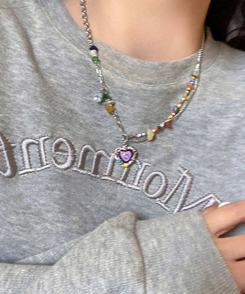 TONE SELECT GOODS（トーンセレクトグッズ）の「【urge select】Y2K カラフル ビーズ×シルバー チャーム ネックレス（ネックレス・レディース・シルバー系1/シルバー系2・FREE）」の6枚目の写真