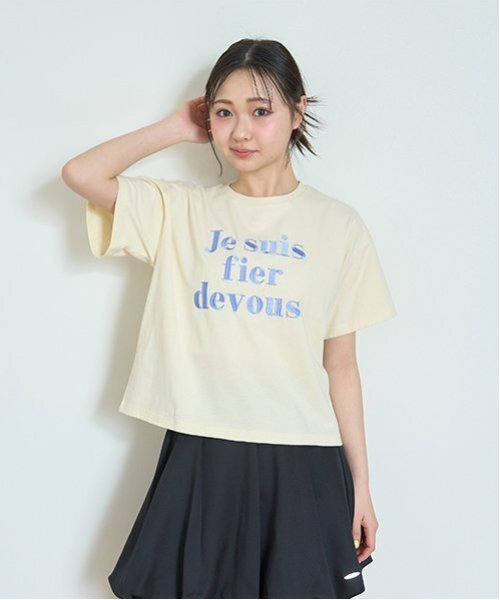 LOVETOXIC（ラブトキシック）の「【GOODPRICE】【綿100％】フレンチロゴ990半T（Tシャツ/カットソー・キッズ・オフホワイト/サックスブルー/ブラック/イエロー・L:160cm/S:140cm/M:150cm）」の4枚目の写真