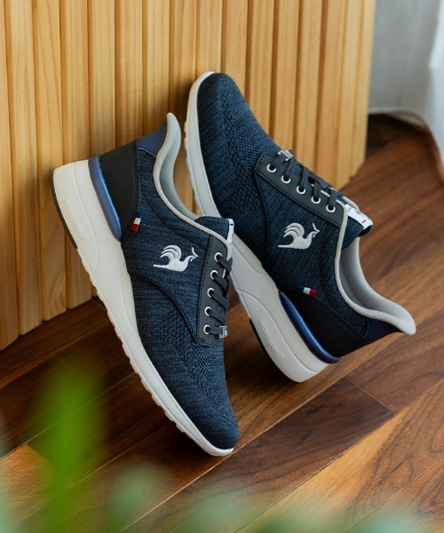 le coq sportif（ルコックスポルティフ）の「ルコックスポルティフ/LCS  レンヌ リフト SI さっと履けるシューズ /軽量/消臭 LU5SSN22LZ（スニーカー・レディース・ピンク系/ネイビー系2・22.5cm/23.5cm/23.0cm/24.5cm/24.0cm/25.0cm）」の2枚目の写真