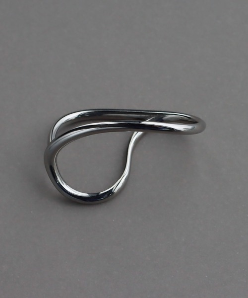 abaskdesign(アバスクデザイン)の「金属アレルギー対応 2WAY ダブルフィンガーリング(リング・レディース・ゴールド/シルバー・16号)」の9枚目の写真