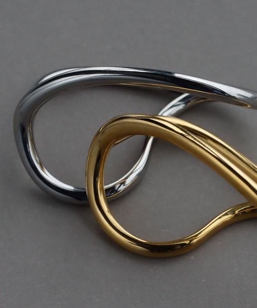 abaskdesign(アバスクデザイン)の「金属アレルギー対応 2WAY ダブルフィンガーリング(リング・レディース・ゴールド/シルバー・16号)」の5枚目の写真