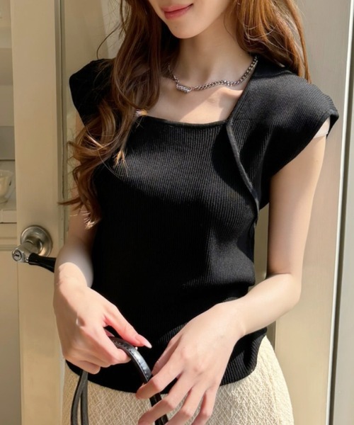 Ada.(エイダ)の「スクエアネック ラグラン切り替え フレンチスリーブ サマーニット(Tシャツ/カットソー・レディース・ブラック/ベージュ/ホワイト/ブラック×ホワイト・FREE)」の3枚目の写真