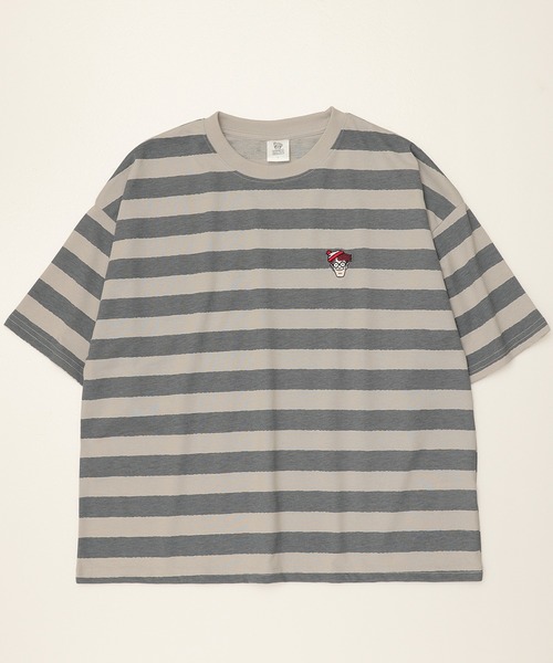 ALWAYS GOOD TIME（オルウェイズグッドタイム）の「【Where's Wally/ウォーリーを探せ】天竺 総柄/ワンポイント刺繍 WIDEシルエット 半袖Tシャツ（Tシャツ/カットソー・レディース・グレー系/ブルー系/ホワイト×レッド/サンドベージュ・M/L）」の7枚目の写真
