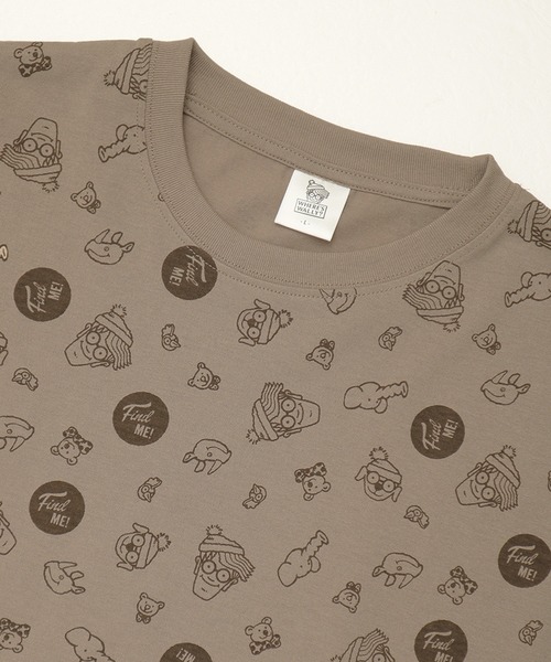 ALWAYS GOOD TIME（オルウェイズグッドタイム）の「【Where's Wally/ウォーリーを探せ】天竺 総柄/ワンポイント刺繍 WIDEシルエット 半袖Tシャツ（Tシャツ/カットソー・レディース・グレー系/ブルー系/ホワイト×レッド/サンドベージュ・M/L）」の13枚目の写真