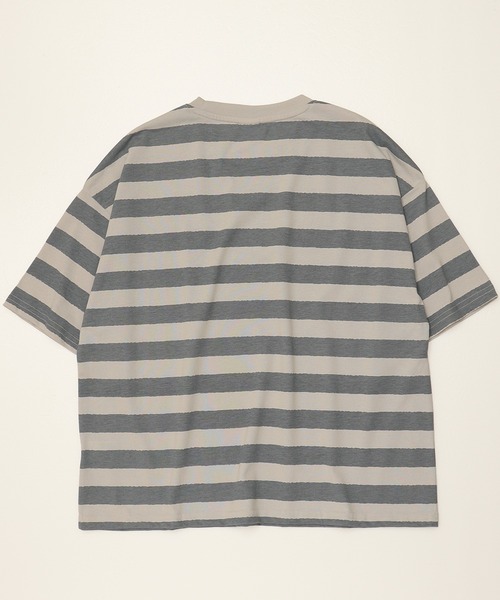 ALWAYS GOOD TIME（オルウェイズグッドタイム）の「【Where's Wally/ウォーリーを探せ】天竺 総柄/ワンポイント刺繍 WIDEシルエット 半袖Tシャツ（Tシャツ/カットソー・レディース・グレー系/ブルー系/ホワイト×レッド/サンドベージュ・M/L）」の8枚目の写真