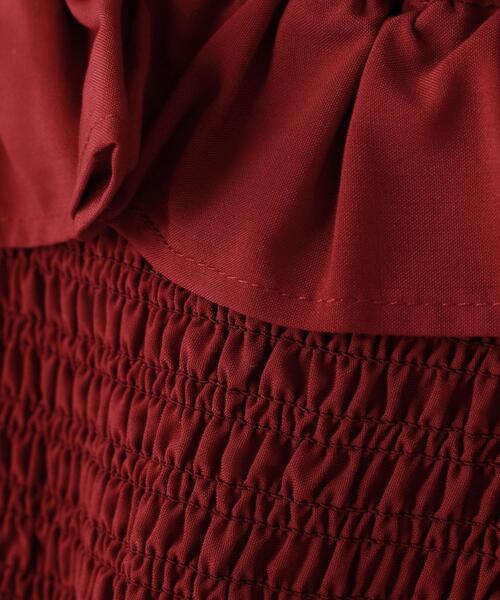 NATURAL BEAUTY BASIC（ナチュラルビューティーベーシック）の「◇フリルシャーリングオフショルブラウス（シャツ/ブラウス・レディース・オフホワイト/ブルー/ブラック/レッド・SMALL/MEDIUM）」の17枚目の写真