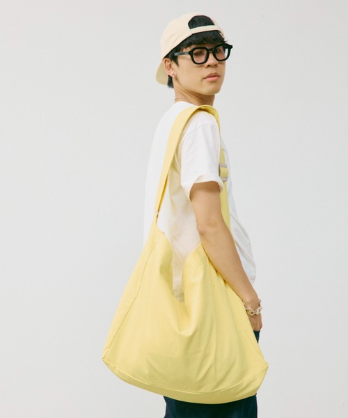 INTER FACTORY（インターファクトリー）の「HIROKI - ビックキャンバスショルダーバッグ made in INTERFACTORY（ショルダーバッグ・メンズ・グリーン/イエロー・FREE）」の18枚目の写真