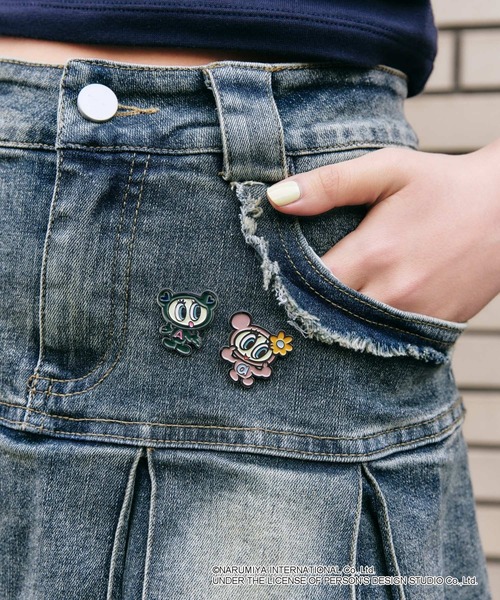 FOREVER 21（フォーエバー トゥエンティーワン）の「【ANGEL BLUE】アソートピンズ（バッジ・レディース・ベージュ/その他/グリーン・FREE）」の5枚目の写真