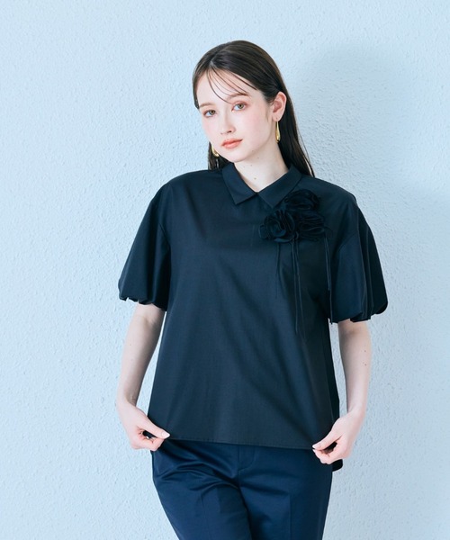 Audie a Muses(オーディアミューズ)の「フラワーモチーフリボンブラウス(シャツ/ブラウス・レディース・オフホワイト/ピンク/ブラック・38/42)」の20枚目の写真
