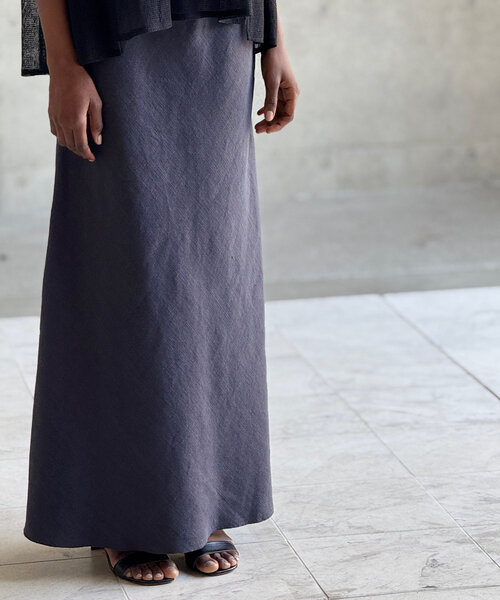 BEARDSLEY(ビアズリー)の「《15 quinze》リネンバイヤススカート(スカート・レディース・ベージュ/グレー・FREE)」の14枚目の写真