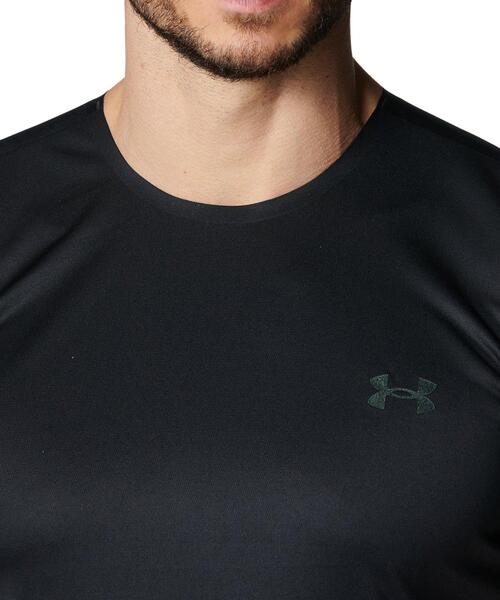 UNDER ARMOUR(アンダーアーマー)の「UAアーマードライ プロ ショートスリーブ Tシャツ(トレーニング/メンズ)(Tシャツ/カットソー・メンズ・ブラック・S/M/L/2XL/XL/3XL)」の4枚目の写真