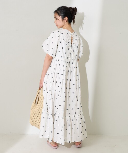 セール】インド 小花柄刺繍パフワンピース/バックオープン