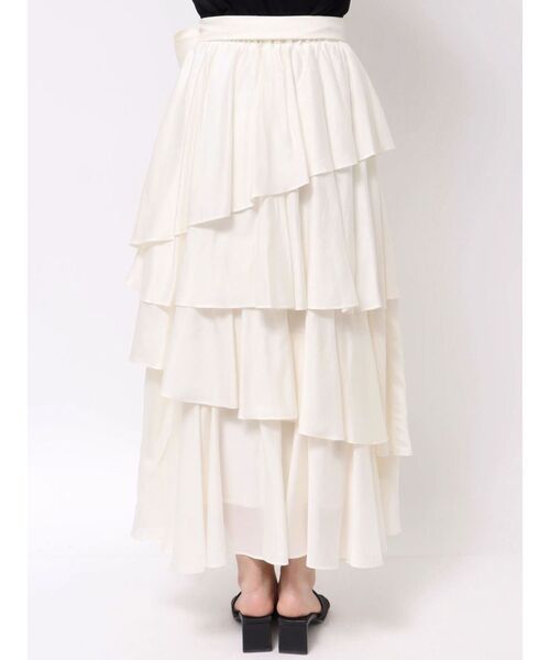 TONAL（トーナル）の「リボン付ティアードフレアスカート（スカート・レディース・ブルー/ベージュ/オフホワイト・MEDIUM）」の13枚目の写真