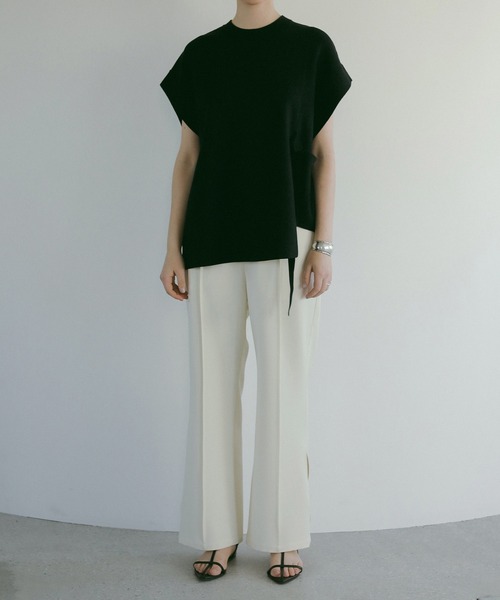 MANOF(マノフ)の「HEM SLIT PANTS(その他パンツ・レディース・グリーン/ブラウン/アイボリー・S/M)」の8枚目の写真