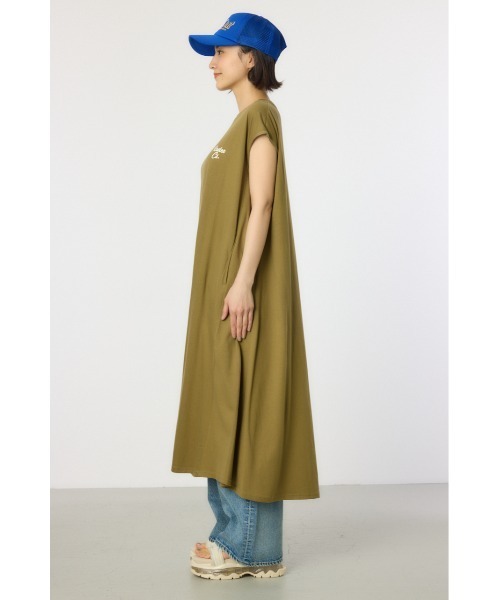 RODEO CROWNS WIDE BOWL（ロデオクラウンズワイドボウル）の「配色ステッチノースリーブワンピース（ワンピース・レディース・ライトカーキ/オレンジ/ブラック/オフホワイト・FREE）」の20枚目の写真