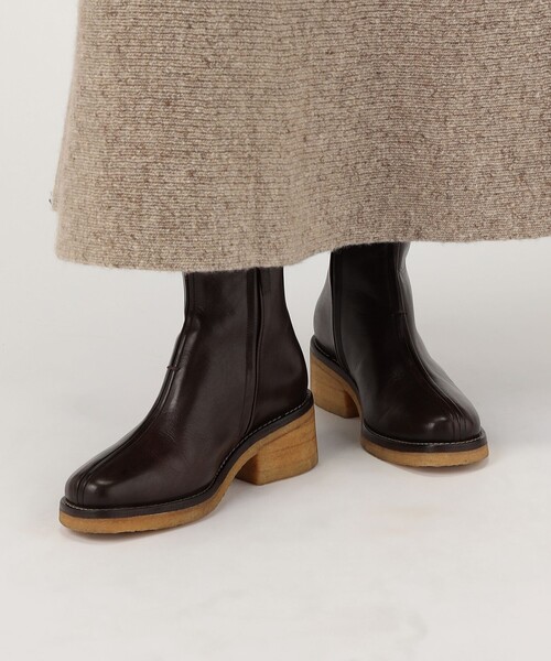 LEMAIRE（ルメール）の「LEMAIRE ANKLE PIPED BOOTS（ブーツ・レディース・ダークブラウン・37）」の9枚目の写真