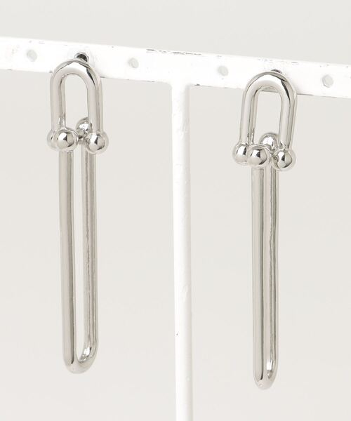 ROSE BUD（ローズバッド）の「DESIGN PIERCE（ピアス（両耳用）・レディース・シルバー・ONE SIZE）」の3枚目の写真