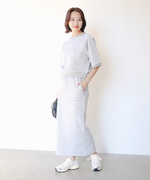 B:MING by BEAMS(ビーミングバイビームス)の「【セットアイテム】ラメ 裏毛 セットアップ(S~M)(ワンピース・レディース・ライトグレー/ベージュ・SMALL/MEDIUM)」の3枚目の写真