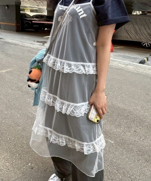 ipugo(イプゴ)の「ipugo/イプゴ レイヤードレースキャミワンピース 秋物 秋服 2026年秋冬(ワンピース・レディース・ブラック/ホワイト・FREE)」の20枚目の写真