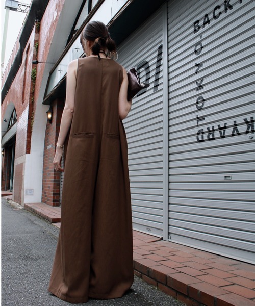 Scrap Book(スクラップブック)の「【CYAN TOKYO】バストタックワイドサロペット(サロペット/オーバーオール・レディース・ブラック/ブラウン・FREE)」の5枚目の写真