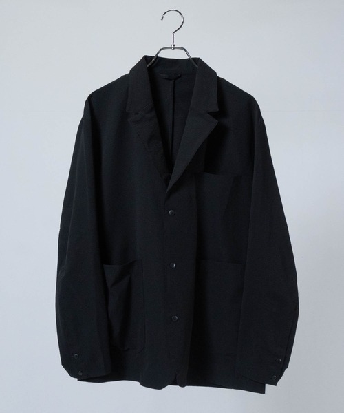 JOHN'S CLOSET(ジョンズクローゼット)の「【3】ポリサッカー 2WAYストレッチ オーバーサイズ 3B ジャケット 【セットアップ展開】(テーラードジャケット・メンズ・ブラウン/ブラック/グレー・MEDIUM/LARGE/X-LARGE)」の2枚目の写真