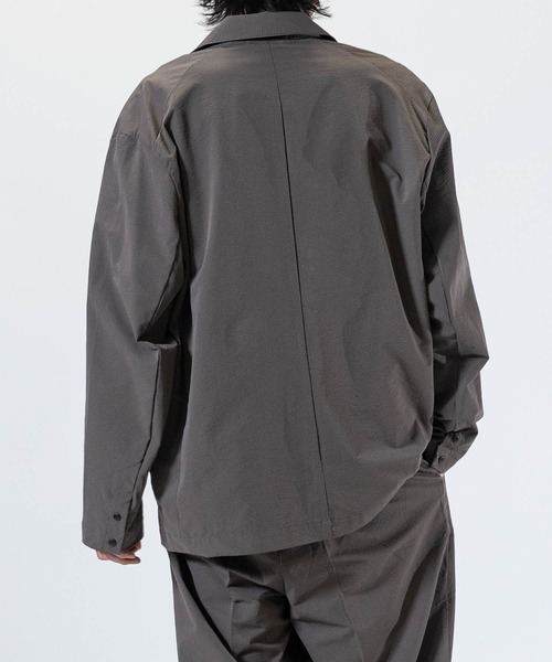 JOHN'S CLOSET(ジョンズクローゼット)の「【3】ポリサッカー 2WAYストレッチ オーバーサイズ 3B ジャケット 【セットアップ展開】(テーラードジャケット・メンズ・ブラウン/ブラック/グレー・MEDIUM/LARGE/X-LARGE)」の18枚目の写真