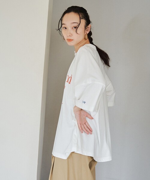 PENNEYS(ぺニーズ)の「PENNEYS別注 リメイクBIG-Tシャツ(Tシャツ/カットソー・レディース・オフホワイト/ダークグレー/ロイヤルブルー・FREE)」の5枚目の写真
