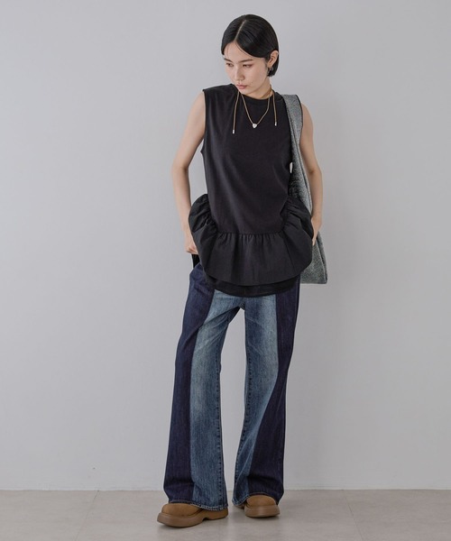 JEANASIS（ジーナシス）の「リメイクライクフレアデニム/571988（デニムパンツ・レディース・ブラック/ブルー・SMALL/MEDIUM）」の14枚目の写真