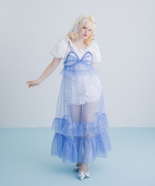 monepine(モネピネ)の「gingham check cami dress/ギンガムチェックキャミワンピース(ワンピース・レディース・ライトブルー/レッド・1/2)」の8枚目の写真