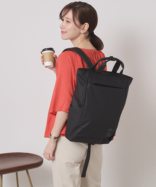 anello(アネロ)の「◆<anello>耐水スクエアリュック【A4・PC対応】(バックパック/リュック・レディース・サックスブルー/ブラック・00)」の5枚目の写真