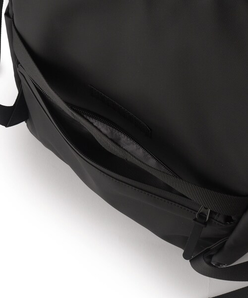 anello(アネロ)の「◆<anello>耐水スクエアリュック【A4・PC対応】(バックパック/リュック・レディース・サックスブルー/ブラック・00)」の13枚目の写真