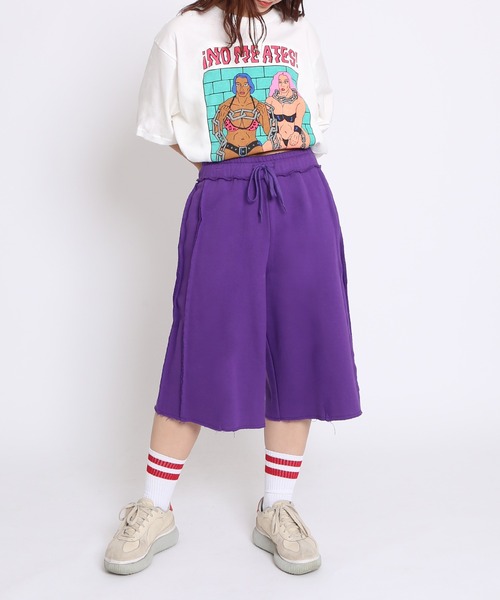 PUNYUS（プニュズ）の「カットオフハーフスウェットパンツ（スウェットパンツ・レディース・杢グレー/ブラック/ホワイト系その他/パープル・1/2/3/4）」の11枚目の写真