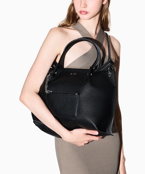 ARMANI EXCHANGE（アルマーニエクスチェンジ）の「【A|X アルマーニ エクスチェンジ】AXロゴ ミディアムトートバッグ（トートバッグ・レディース・ブラック/ライトベージュ・FREE）」の15枚目の写真