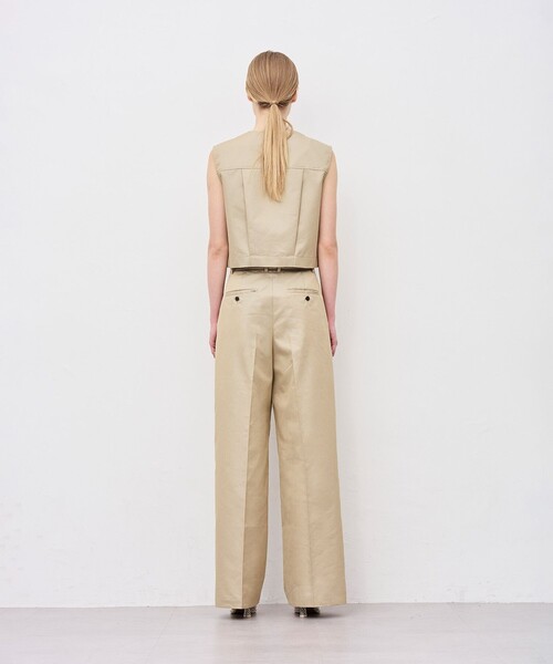 未使用 uncrave アンクレイヴ 撥水 チノギャバジン ベーシックトラウザー 未使用 uncrave アンクレイヴ 撥水 チノギャバジン ベーシック