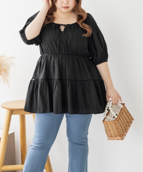 CLETTE(クレット)の「ストライプトビー2WAYチュニックブラウス(シャツ/ブラウス・レディース・オフホワイト/ピンク/ブラック・LL/3L/4L)」の4枚目の写真