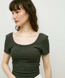 Open-back top with cups / カップ付バックオープントップス