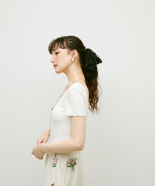Lutim by u（ルチバイユー）の「Open-back top with cups / カップ付バックオープントップス（Tシャツ/カットソー・レディース・ホワイト/ブラック/グレー・FREE）」の21枚目の写真