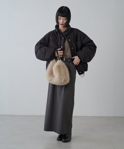 Lui's（ルイス）の「ショートダウンブルゾン（ダウンジャケット/コート・レディース・ホワイト/ブラック・M/S）」の22枚目の写真