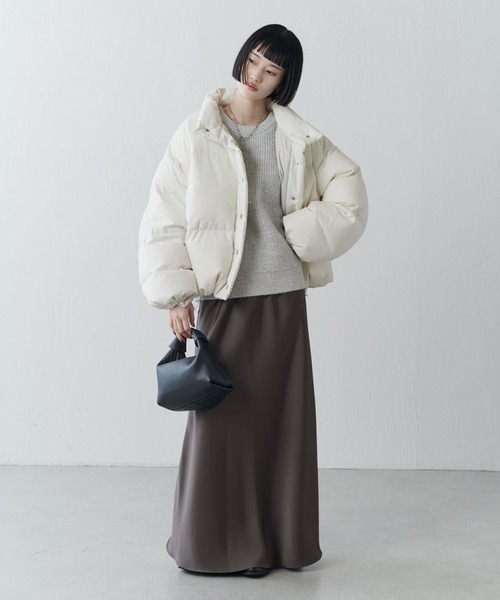 Lui's（ルイス）の「ショートダウンブルゾン（ダウンジャケット/コート・レディース・ホワイト/ブラック・M/S）」の6枚目の写真