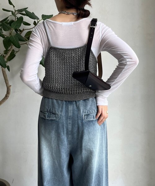 DouDou(ドゥドゥ)の「【WEB限定】ラメニットビスチェ(ニット/セーター・レディース・ゴールド/ブラック/グレー・FREE)」の12枚目の写真