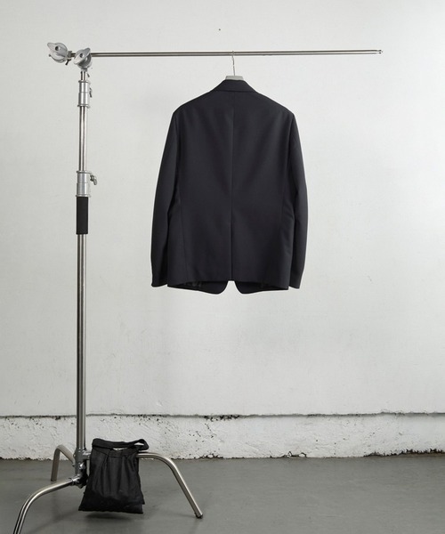 NVRFRGT(ネヴァーフォーゲット)の「SINGLE-BREASTED BLAZER(テーラードジャケット・メンズ・ブラック/ダークグレー・1/2)」の3枚目の写真