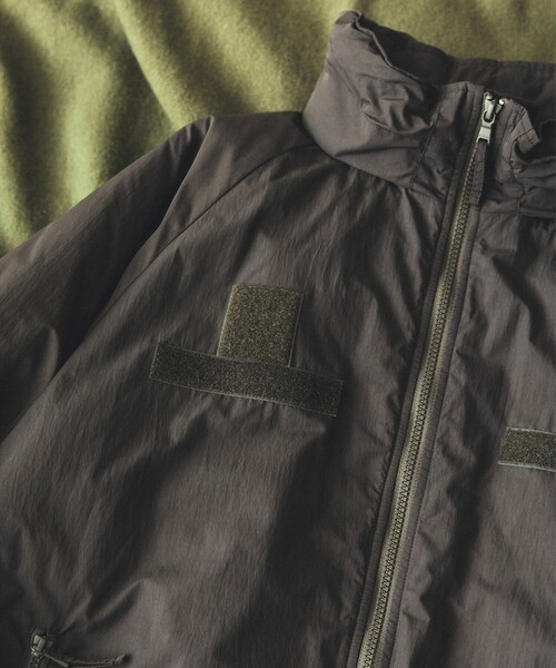 WILD THINGS（ワイルドシングス）の「【別注】WILD THINGS / COLD WEATHER PARKA（ブルゾン・メンズ・ブラック/ダークグリーン・S/M/L/XL）」の12枚目の写真