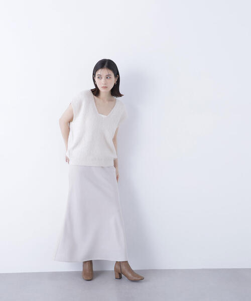 NATURAL BEAUTY BASIC(ナチュラルビューティーベーシック)の「◇ヘアリーVネックベスト(ベスト・レディース・マジェンタ/オフホワイト/グレー・FREE)」の21枚目の写真