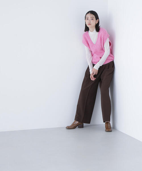 NATURAL BEAUTY BASIC(ナチュラルビューティーベーシック)の「◇ヘアリーVネックベスト(ベスト・レディース・マジェンタ/オフホワイト/グレー・FREE)」の10枚目の写真