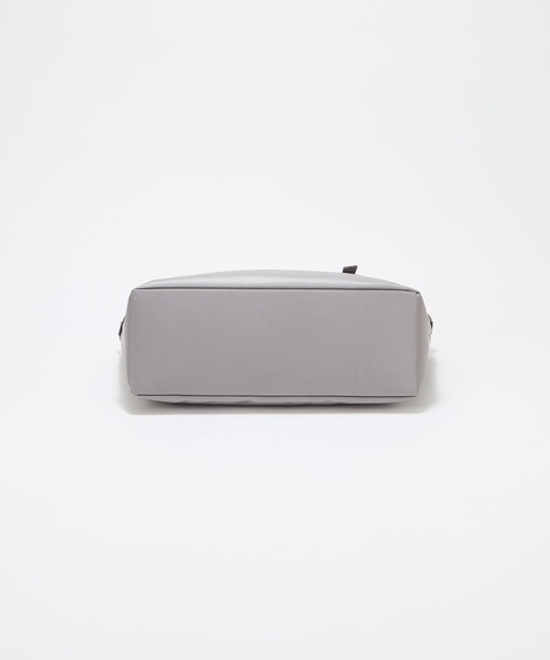 Breath TOPKAPI(ブレストプカピ)の「【Breath TOPKAPI】撥水 2way A4 トートバッグ / ミニポーチセット(トートバッグ・レディース・ブラック/グレー・FREE)」の9枚目の写真